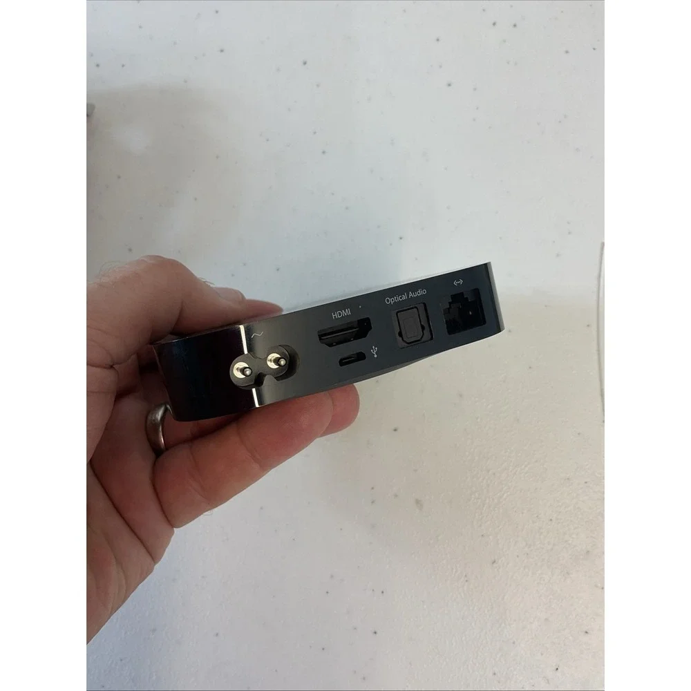CLEAN USED‎ APPLE TV A1378 720P 2ND GENERATION STREAMER  with box no remote